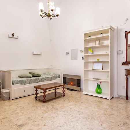 Ferienwohnung Ανδρείος - Andreios Ostuni Exterior foto